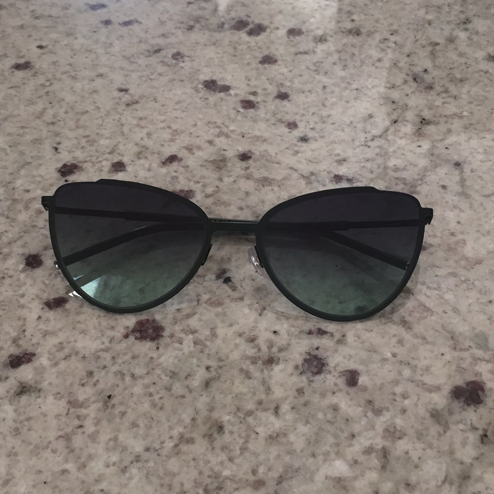 Marc Jacobs cat eye sunglasses